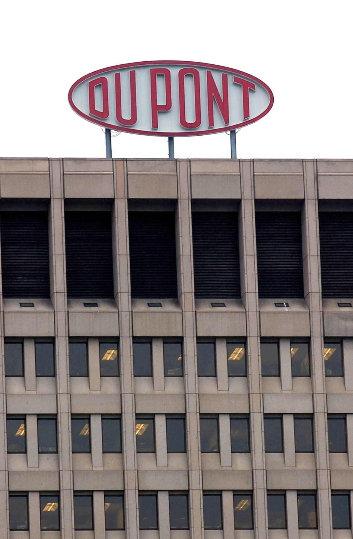 New Jersey reaches a historic environmental agreement of $ 2 billion with Dupont on 'Forever Chemicals'