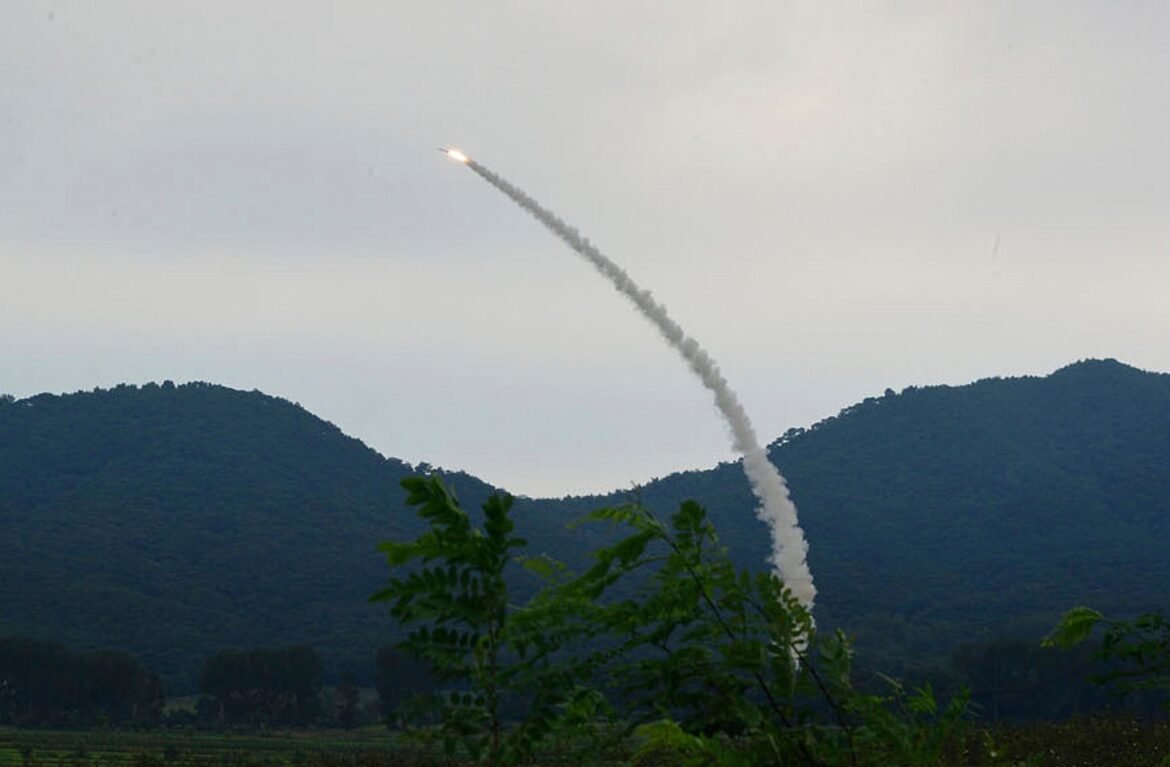 North Korea Test Firos 2 new missiles in the midst of military exercises between the United States and South Korea, according to state media