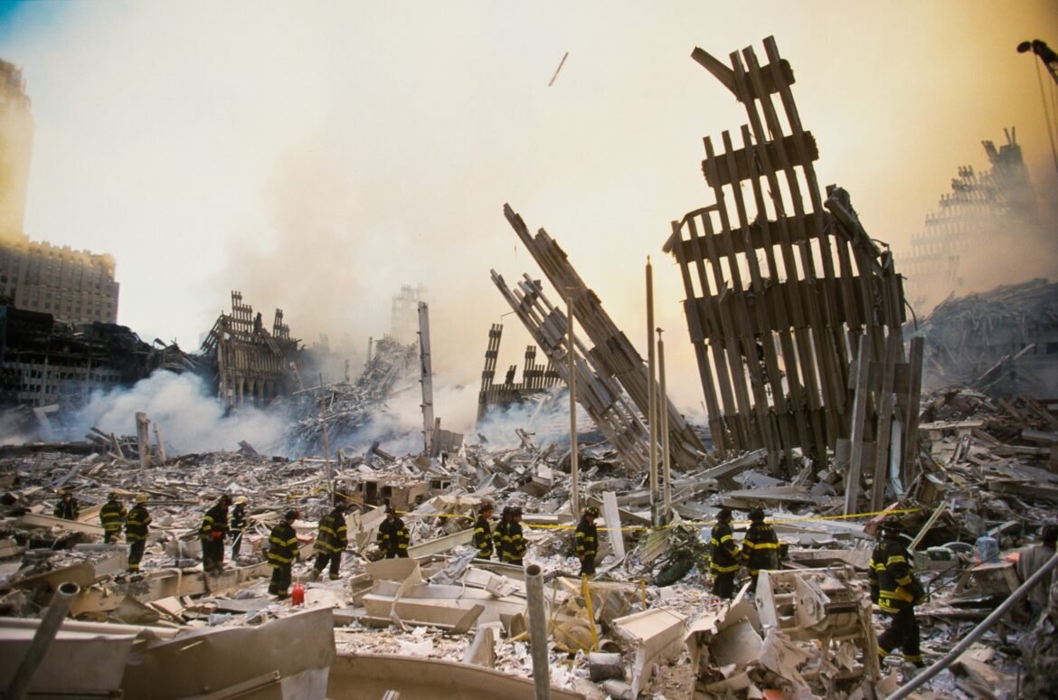 The debris of the World Trade Center Ardenan after the terrorist attacks on September 11, 2001 in New York.