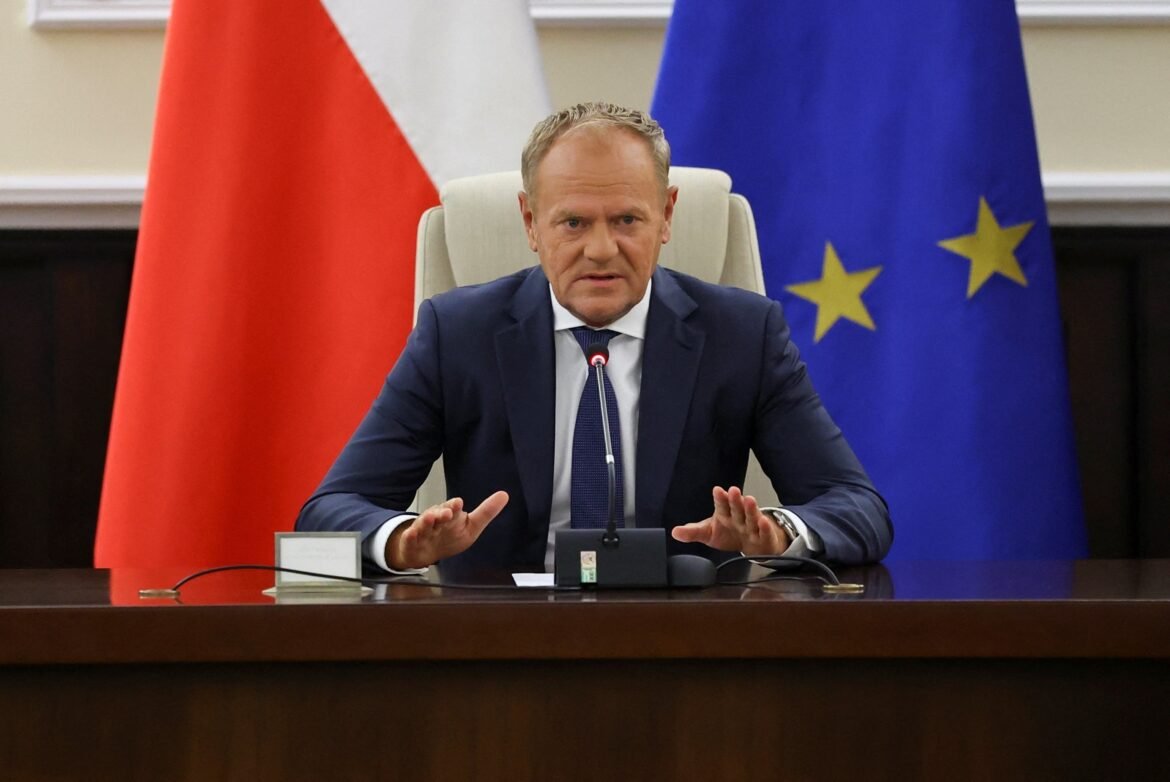 Photo: Polish Prime Minister Donald Tusk celebrates an extraordinary government meeting at the Prime Minister's Foreign Minister, in Warsaw, Poland, September 10, 2025.