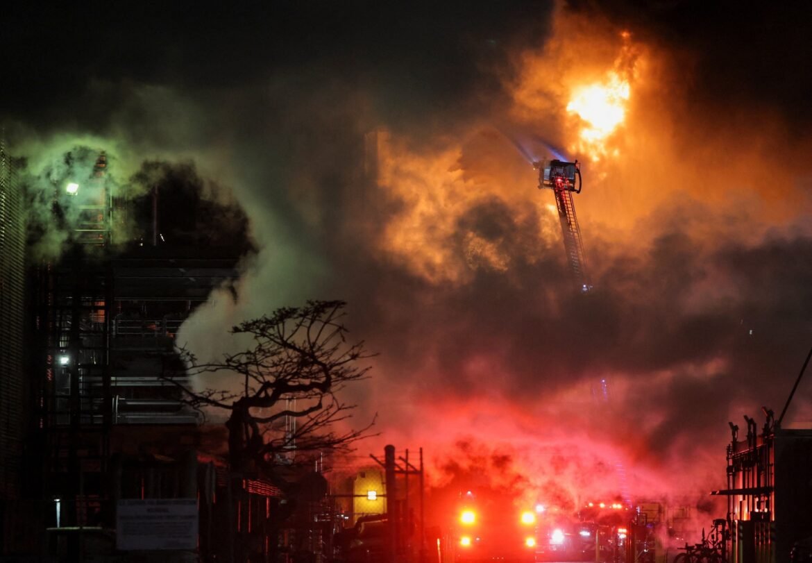 Strata fire in Chevron Refinery in the second