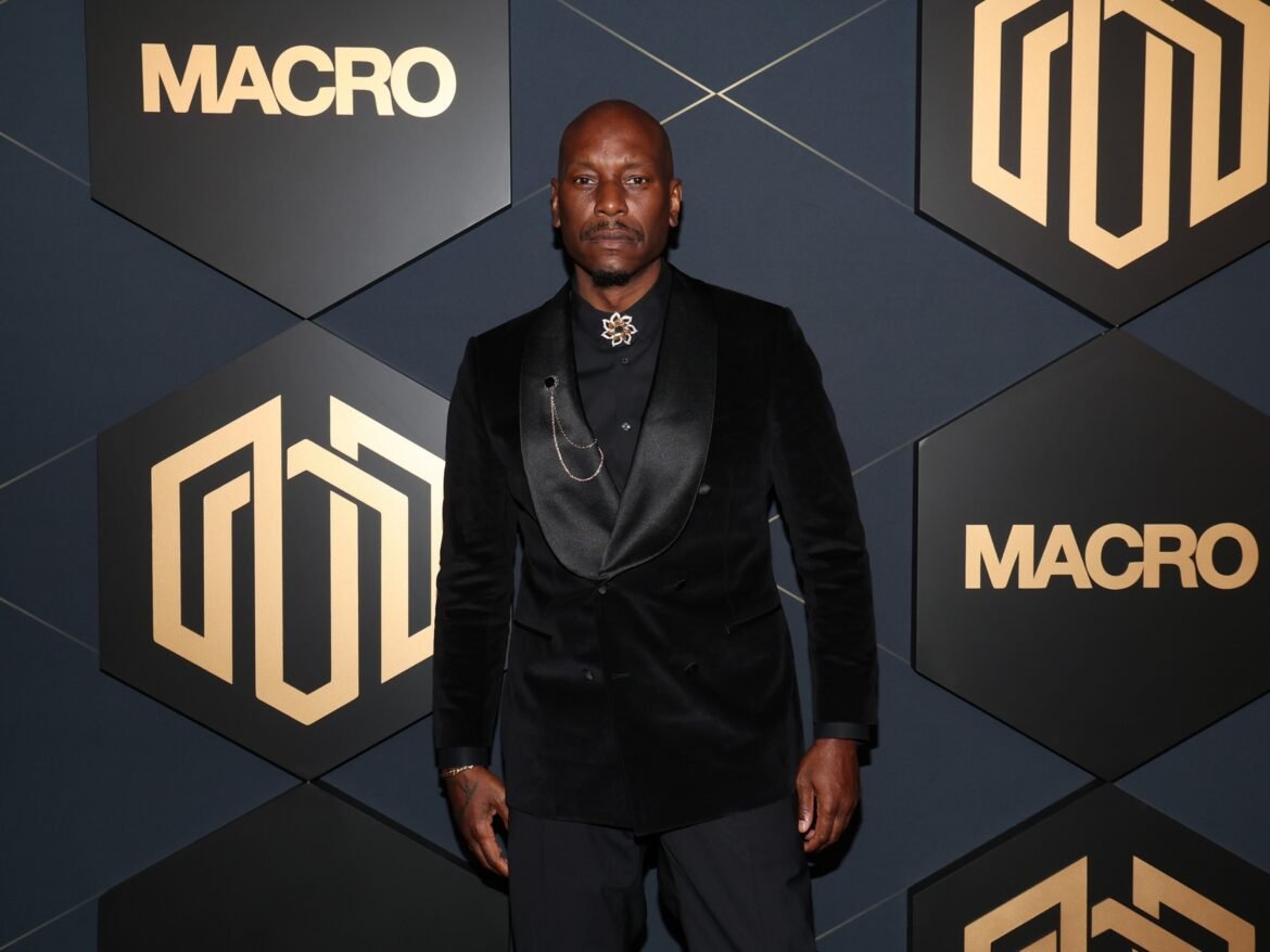 Tyrese Gibson is delivered, released in Bond in the case of animal cruelty from Fulton County